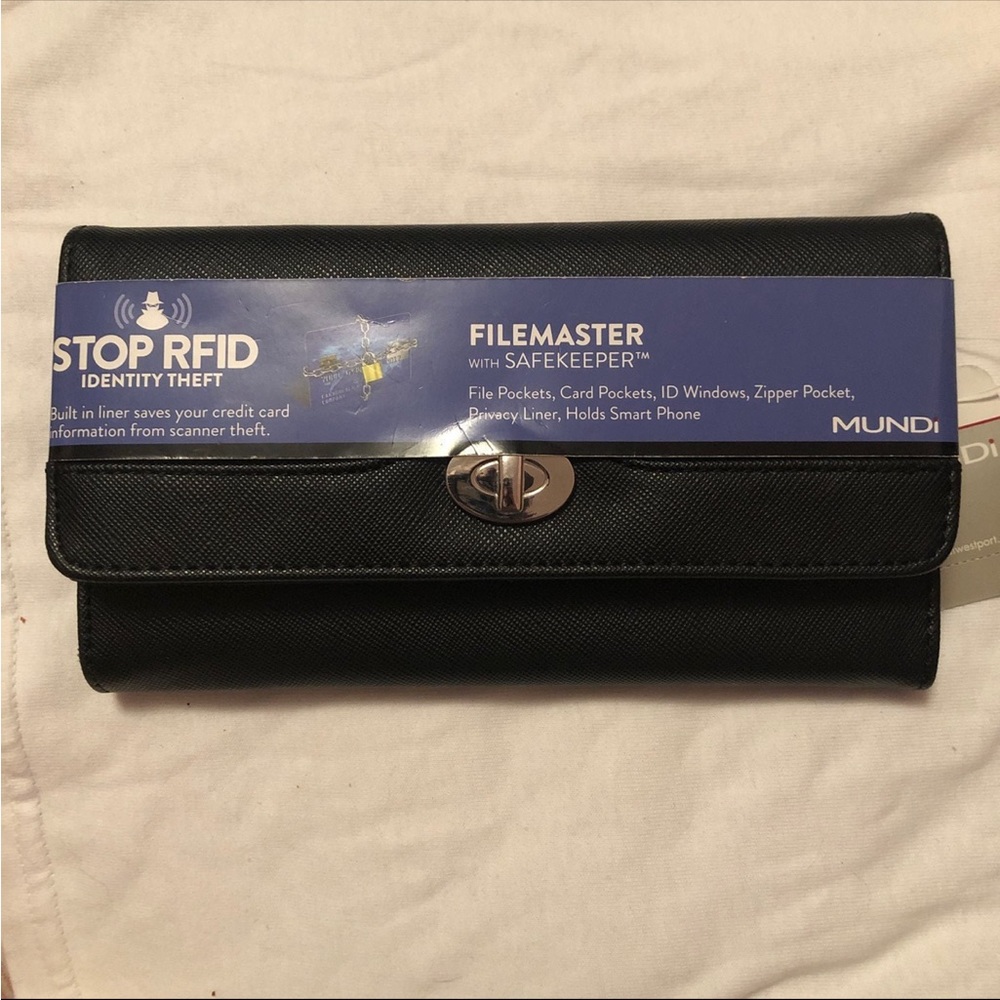 Mundi Filemaster wallet with safekeeper